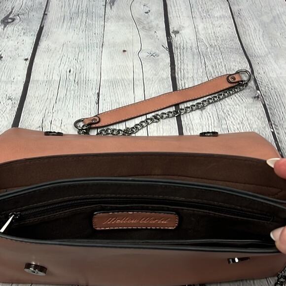 Mellow World Crossbody Bag Snap Closure Misty Rose Two Tone Gunmetal Hardware - Picture 5 of 8
